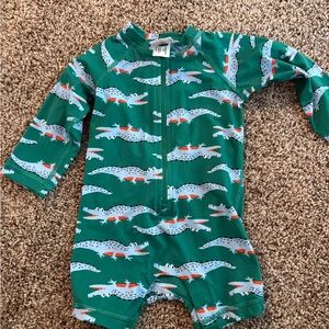 Hanna Andersson Green and Blue Bodysuit One Piece